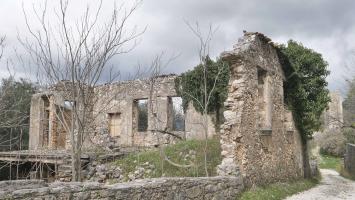 200812 1953 EARTHQUAKES -VALSAMATA POLICE STATION.jpg